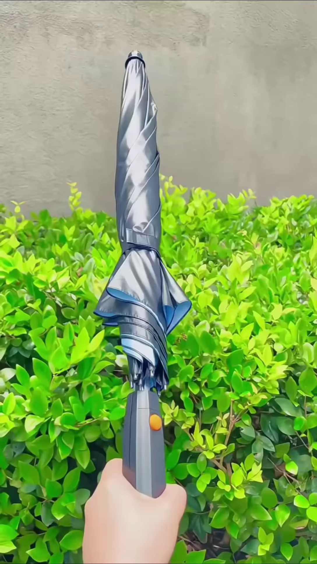 Innovative UV-Protection Umbrella with Built-In Fan and Mesh Canopy – Ultimate Cooling Shade for Summer