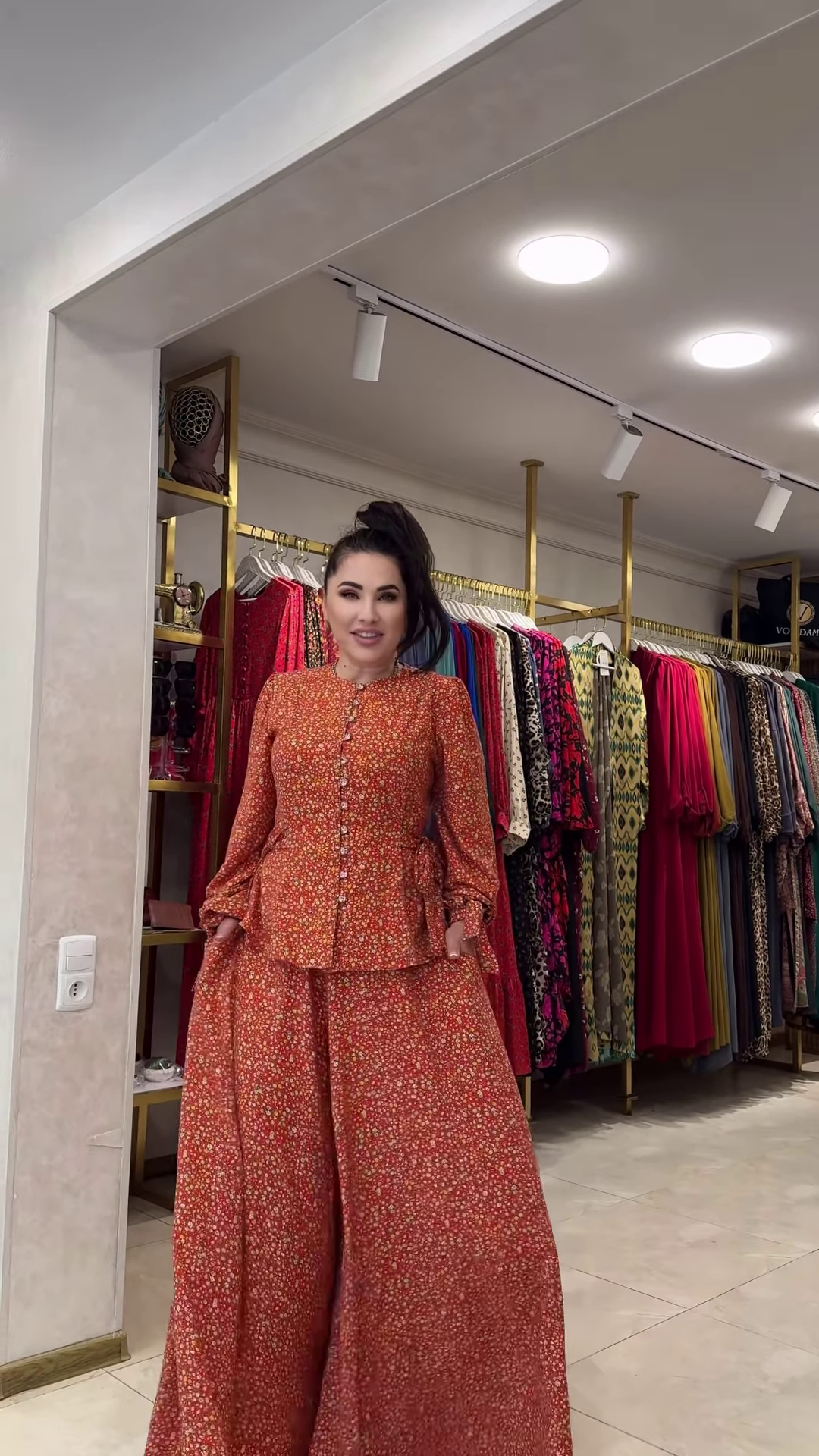 Women’s Red Floral Printed Co-Ord Set – Long-Sleeve Top with Wide-Leg Trousers for Casual Ethnicwear