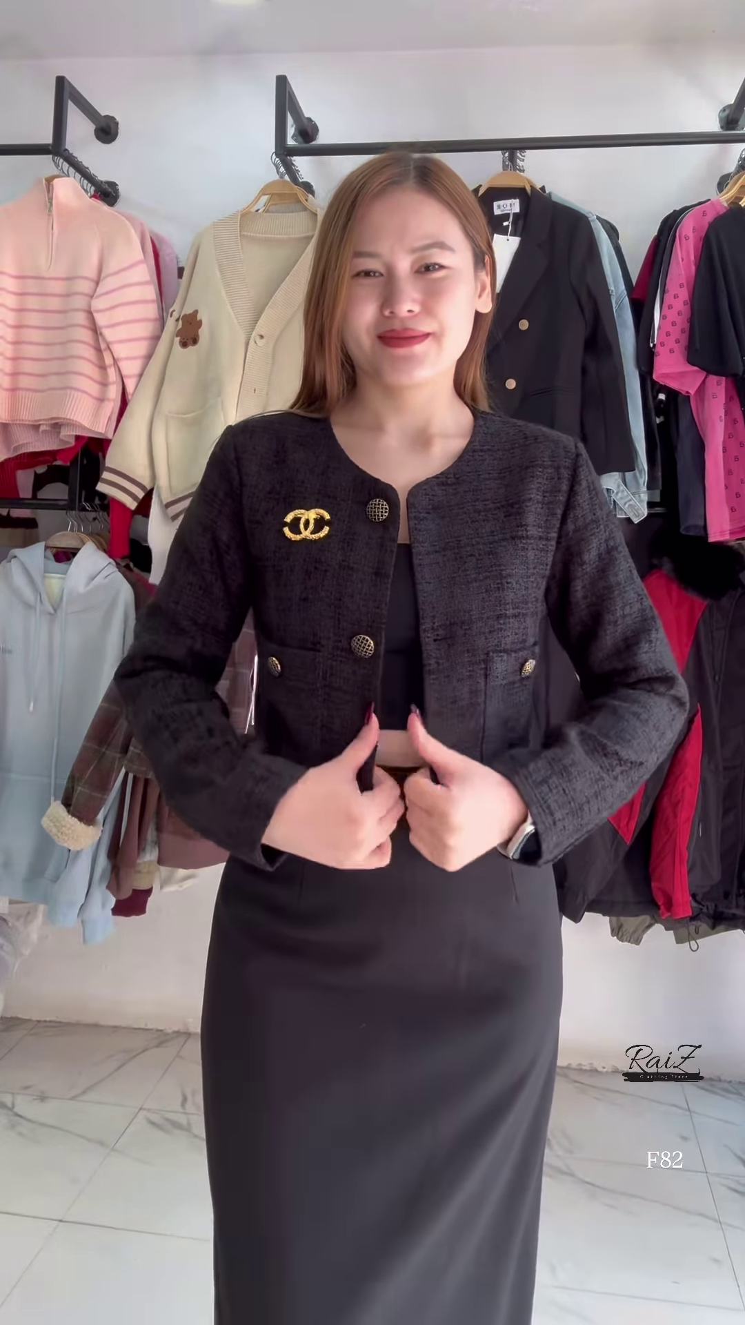 Elegant Cream Cropped Jacket β Redefine Your Classic Look with Chic Sophistication π€β¨