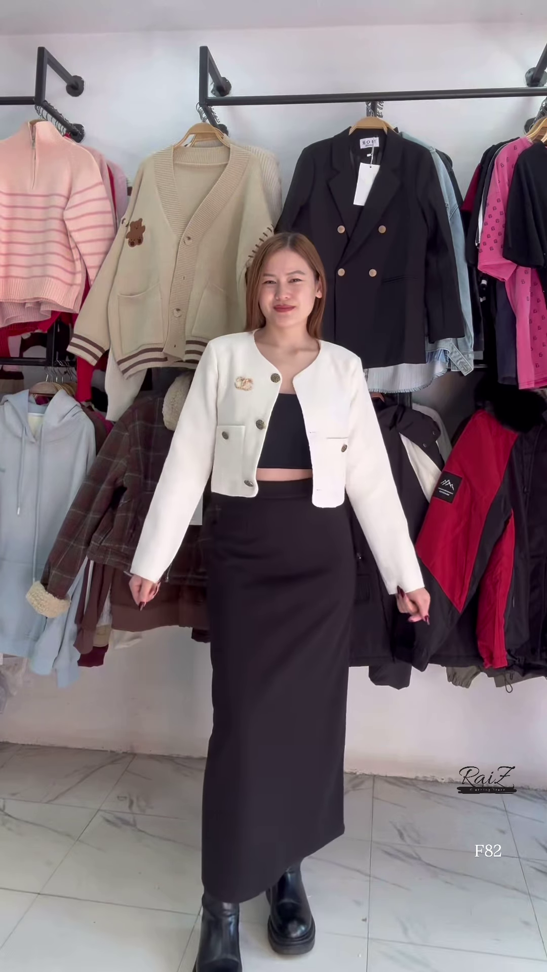 Elegant Cream Cropped Jacket β Redefine Your Classic Look with Chic Sophistication π€β¨