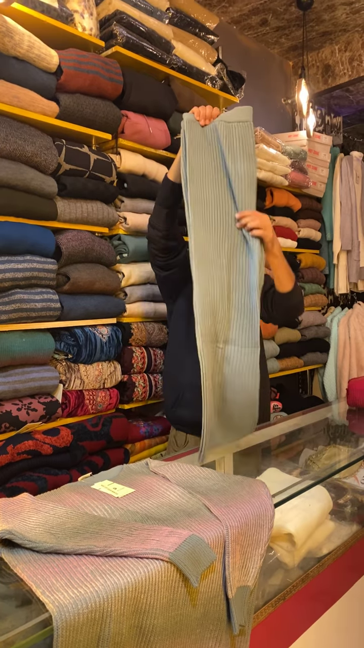 Ombre Rib-Knit Sweater – Vibrant Gradient, Cozy Feel, Everyday Pop ✨🌈