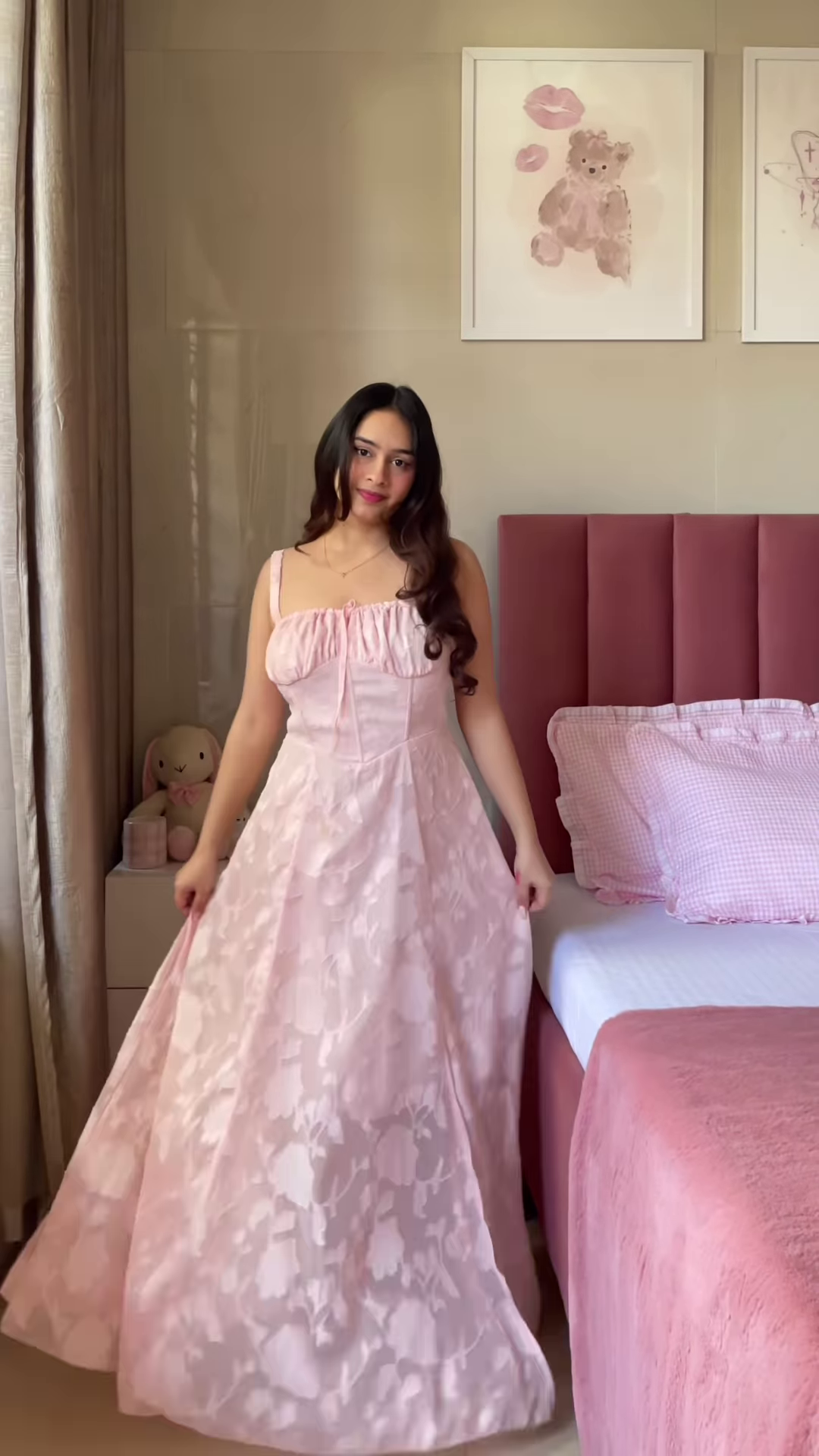 White Off-Shoulder Maxi Dress – Elegant Long Partywear for Women with Flowing Silhouette