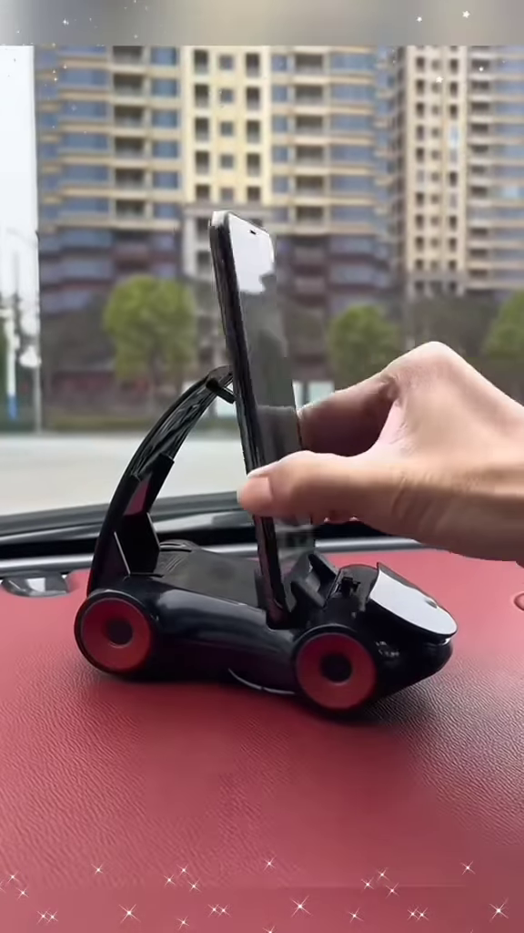 Racing Car Phone Mount: Adjustable Dashboard Smartphone Holder for Automotive Enthusiasts