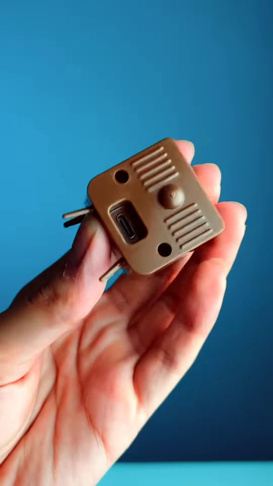 π¬ Worldβs Smallest TV β Big Entertainment in a Tiny Package! π§²πΊ