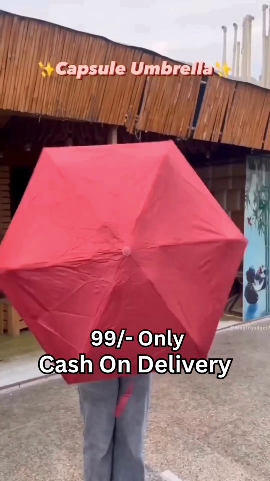 Portable Capsule Raincoat in Bottle Case – Waterproof & Travel-Friendly Rainwear