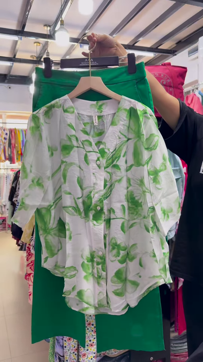 Unisex Geometric Print Button-Up Shirt with Solid Green Skirt – Contemporary Streetwear Fusion