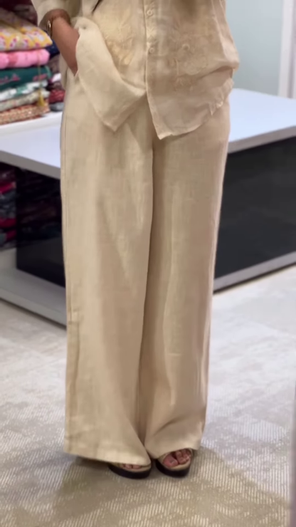 Embroidered Ivory Mandarin Collar Shirt with Matching Trousers – Lightweight Ethnic Summerwear