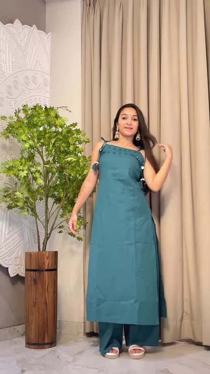 Women’s Teal Sleeveless Kurta Pant Set with Tassel Straps – Elegant Indo-Western Ethnic Ensemble