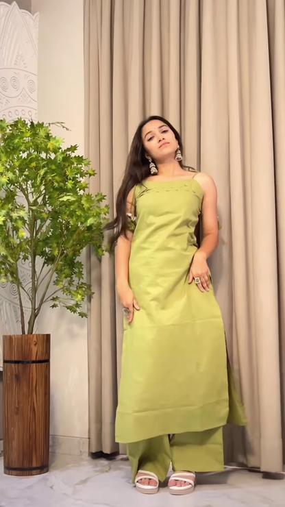 Women’s Teal Sleeveless Kurta Pant Set with Tassel Straps – Elegant Indo-Western Ethnic Ensemble