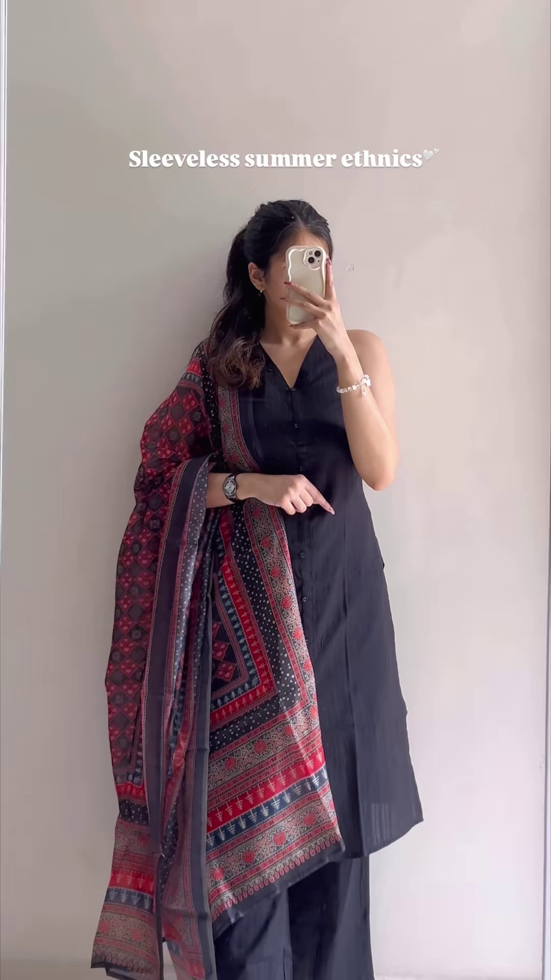 Women’s Sleeveless Light Blue Embroidered Kurta Pant Set with Dupatta – Elegant Summer Ethnicwear