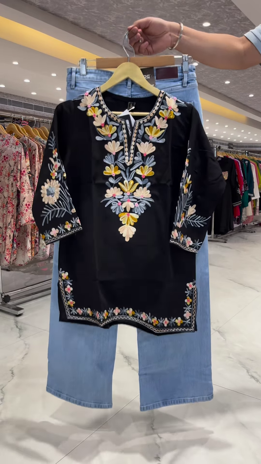 Women’s Black Floral Embroidered Kurti with Light Blue Denim Pants – Everyday Ethnicwear Ensemble with Bright Accents