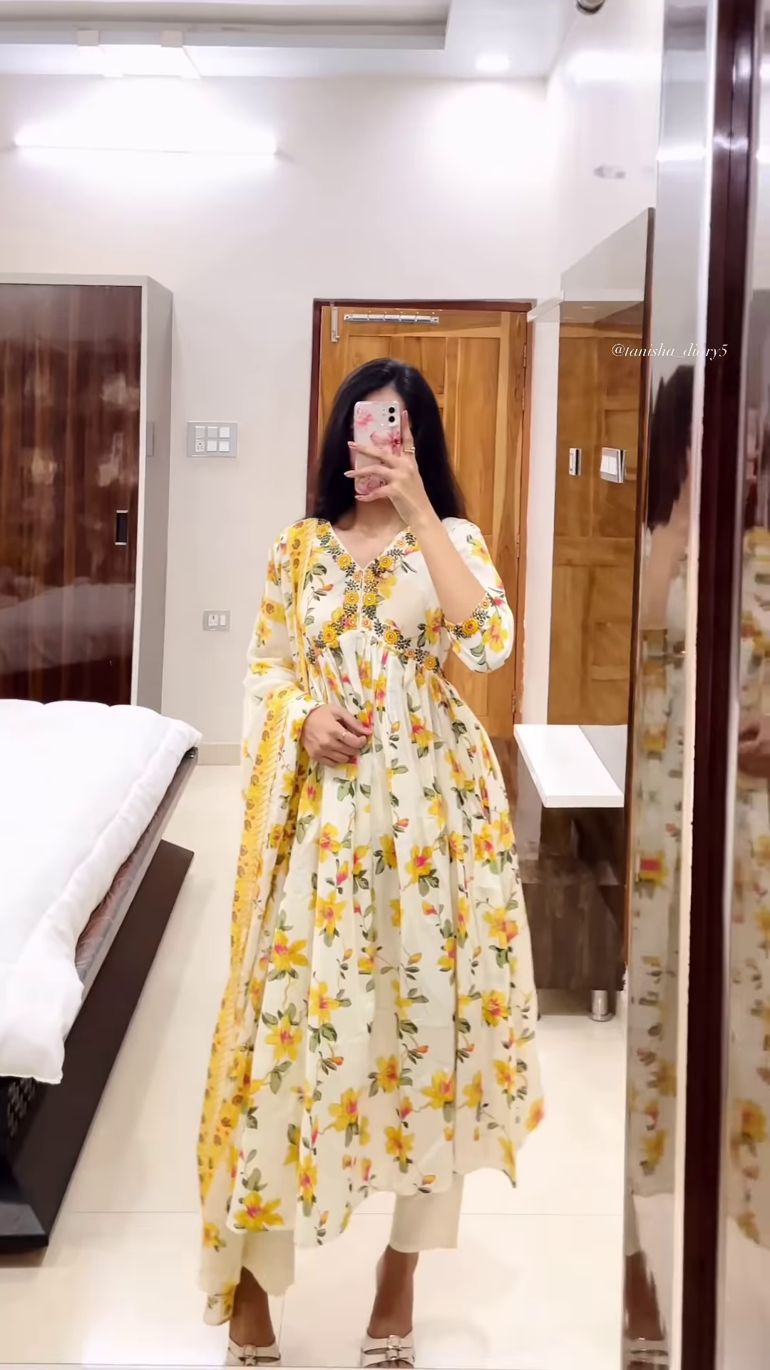 Women’s Yellow Floral Printed Kurti with Red Neckline Border – Ethnic Everyday Ensemble with Seasonal Charm