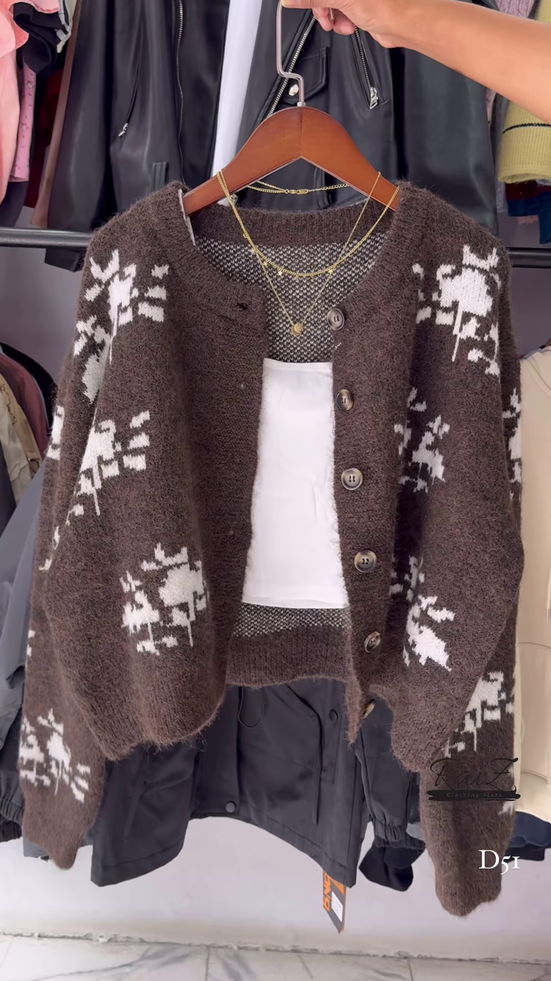 Fuzzy Nordic Button Cardigan – Ultra‑Cozy, Winter‑Chic Layers ❄️🧶