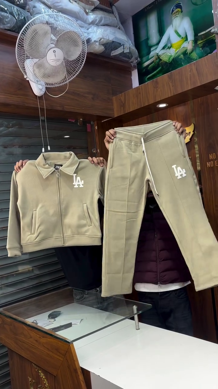 LA Print Tracksuit Sets 🧥 Matching Zip Jackets & Joggers – Beige & Pink Variants