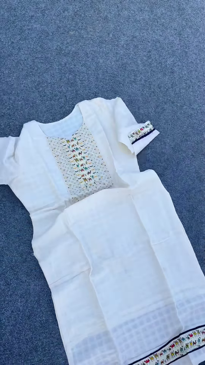 White Embroidered Kurta Set with Animal Motif Dupatta & Pants – Comfort-Focused Ethnicwear for Women