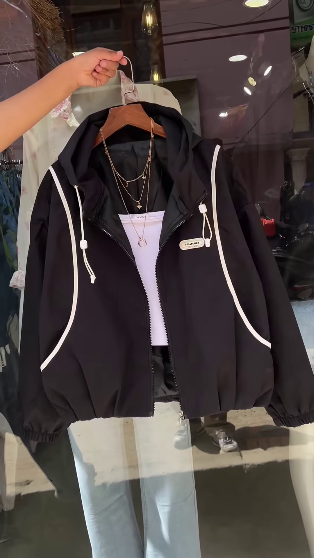 Purple Hooded Jacket with White Trim – Casual Streetwear Layer for Women