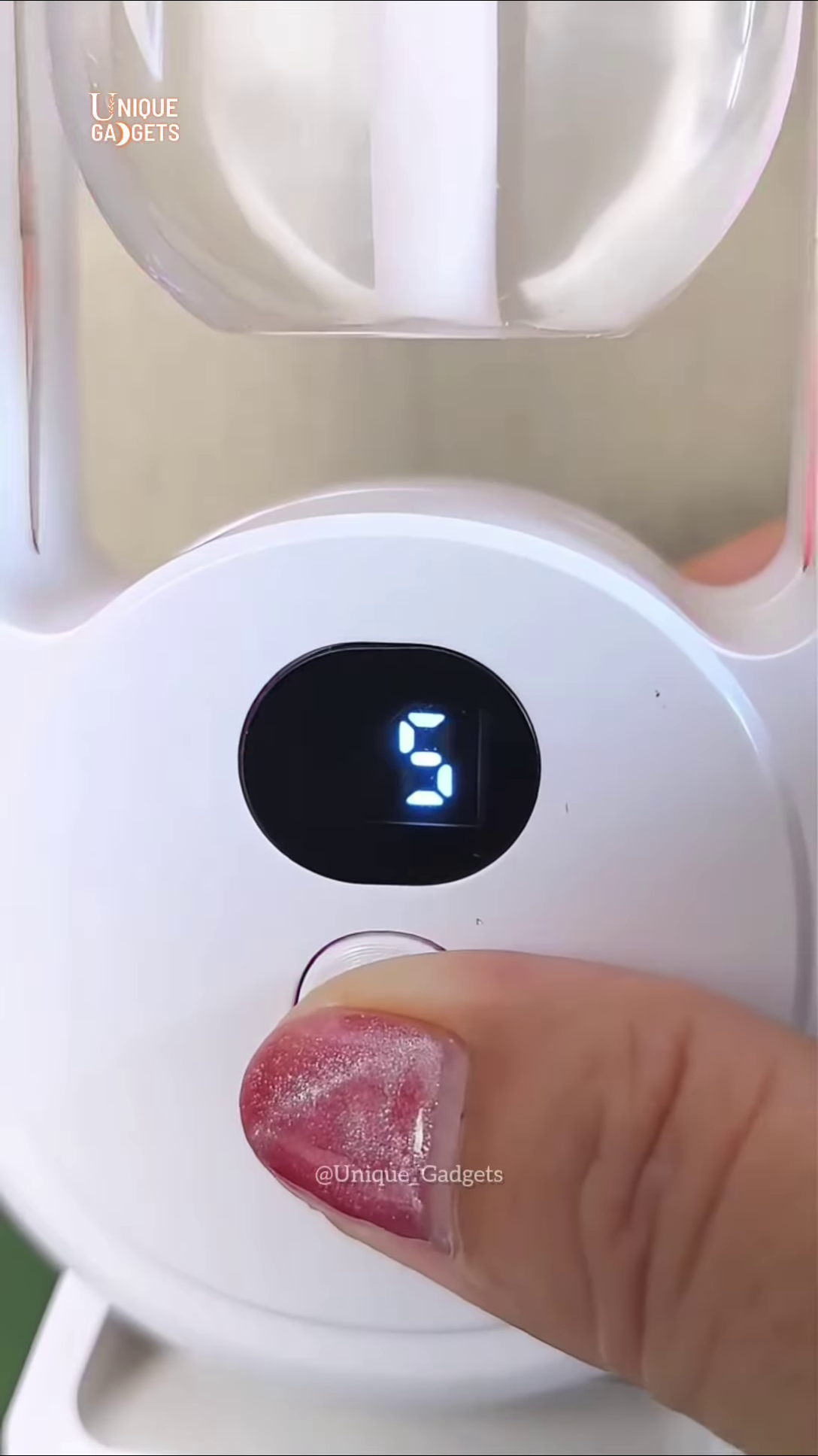 Modern Arch LED Humidifier: Compact Ultrasonic Cool Mist Diffuser for Home and Office