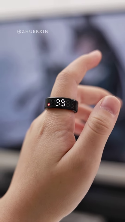 Sleek Digital Display Smart Ring – Wearable Technology for Time and Notifications