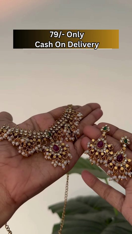 Traditional Gold-Tone Kundan Choker Necklace Set with Earrings and Pearl Detailing