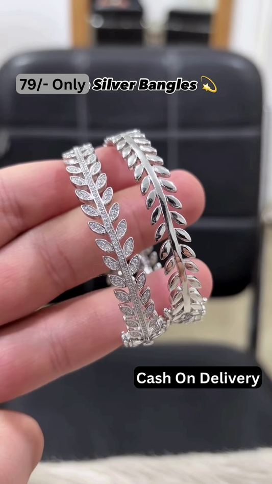 Elegant Silver-Toned Leaf Design Bangle Set with Sparkling CZ Accents