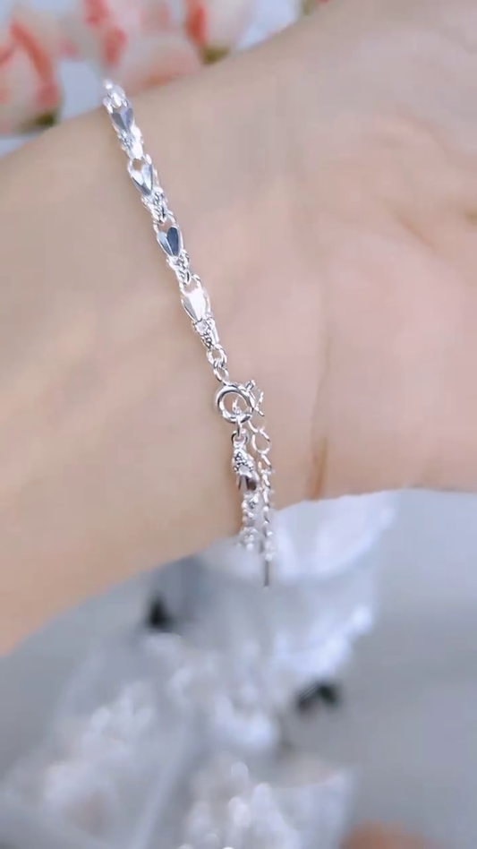 Elegant Sterling Silver Floral Link Bracelet with Intricate Openwork Design