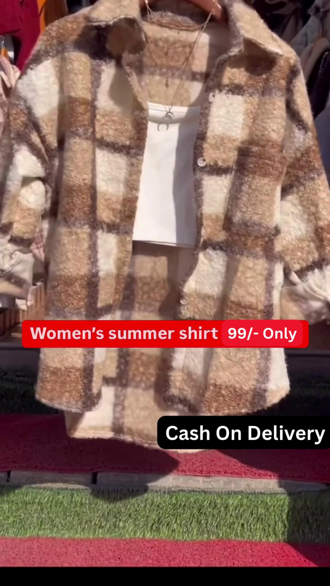 Stylish Women’s Chunky Knit Striped Crop Top with Long Sleeves