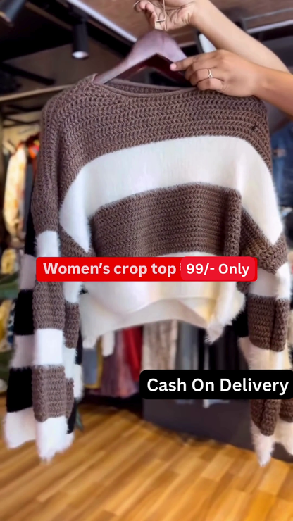 Stylish Women’s Chunky Knit Striped Crop Top with Long Sleeves