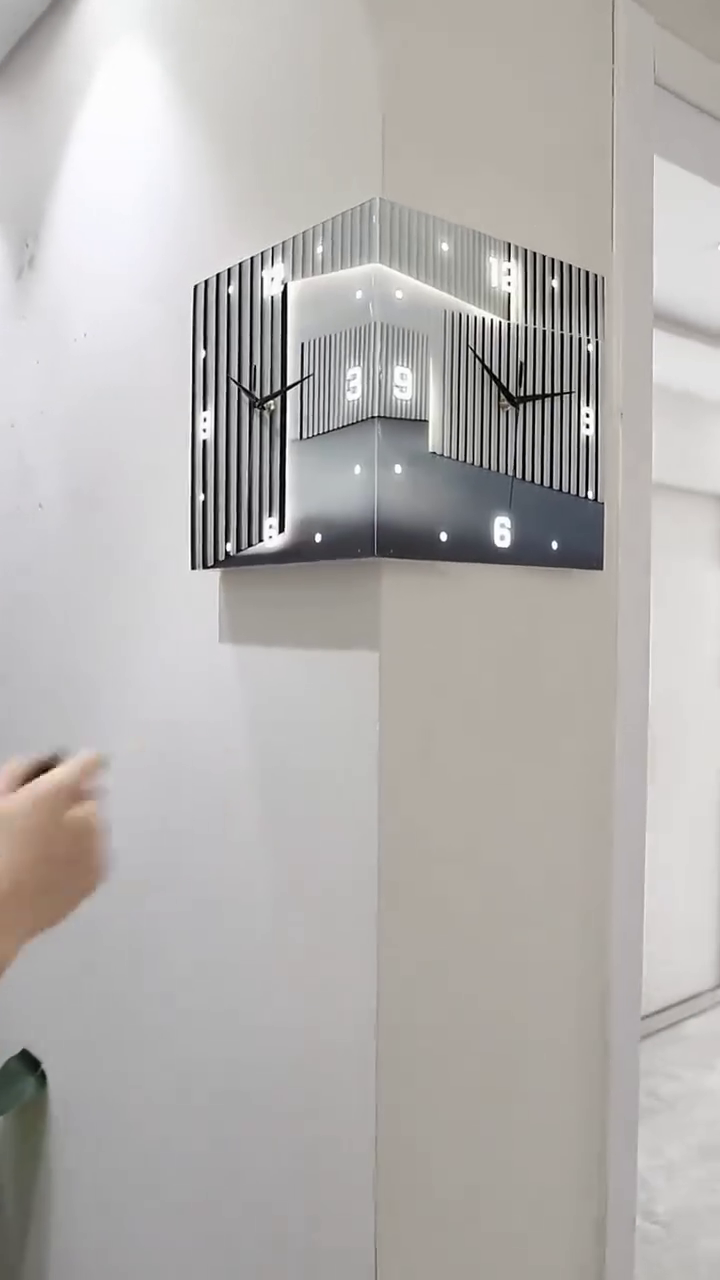 Modern Multifunctional Digital and Analog Wall Clock with Temperature and Humidity Display