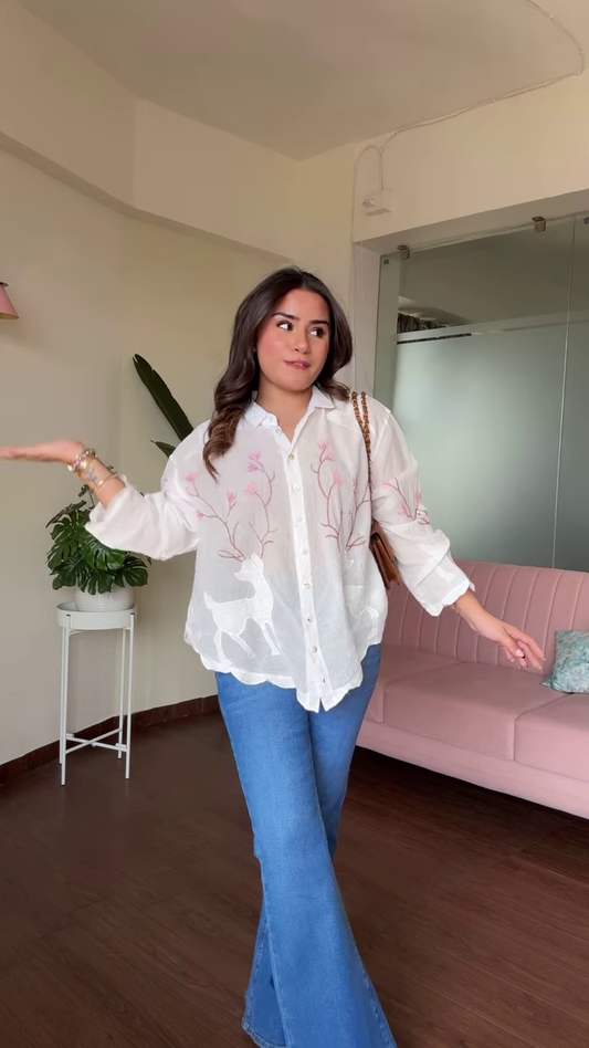 Stylish Women’s Ombre Embroidered Top with Ruffle Details and Wide-Leg Jeans