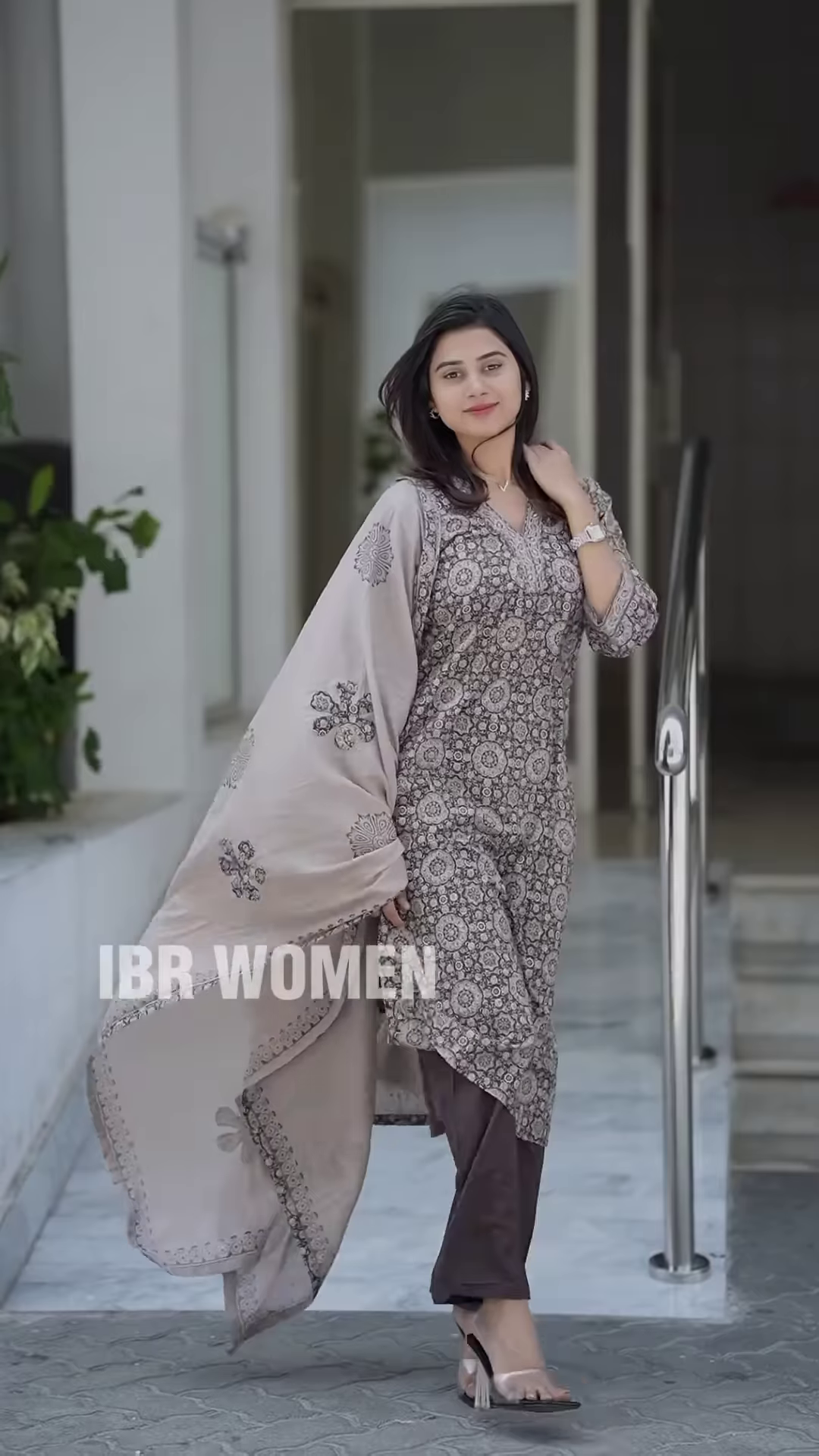 Elegant Printed Kurta Set with Coordinating Dupatta and Solid Pants