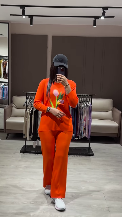 Vibrant Pink Knit Sweater and Wide-Leg Pants Lounge Set with Floral Appliqué