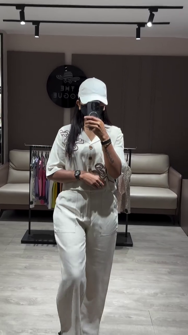 Relaxed Fit Linen Blend Two-Piece Set with Cropped Top and Wide-Leg Pants