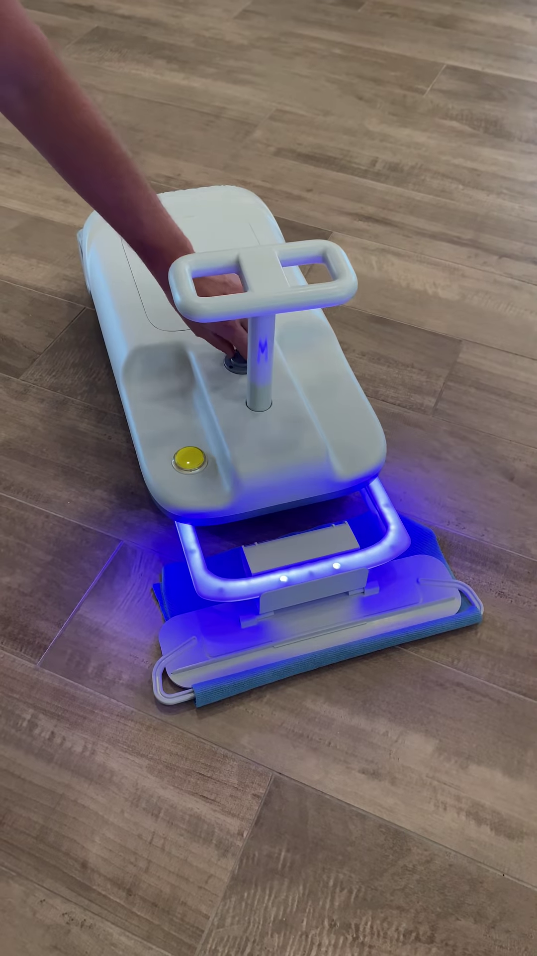 Hands-Free Microfiber Mop with Washable Pad for Floor Cleaning
