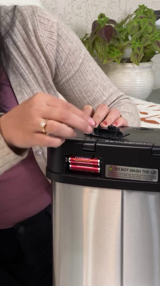 Automatic Touchless Sensor Trash Can for Hygienic Waste Disposal