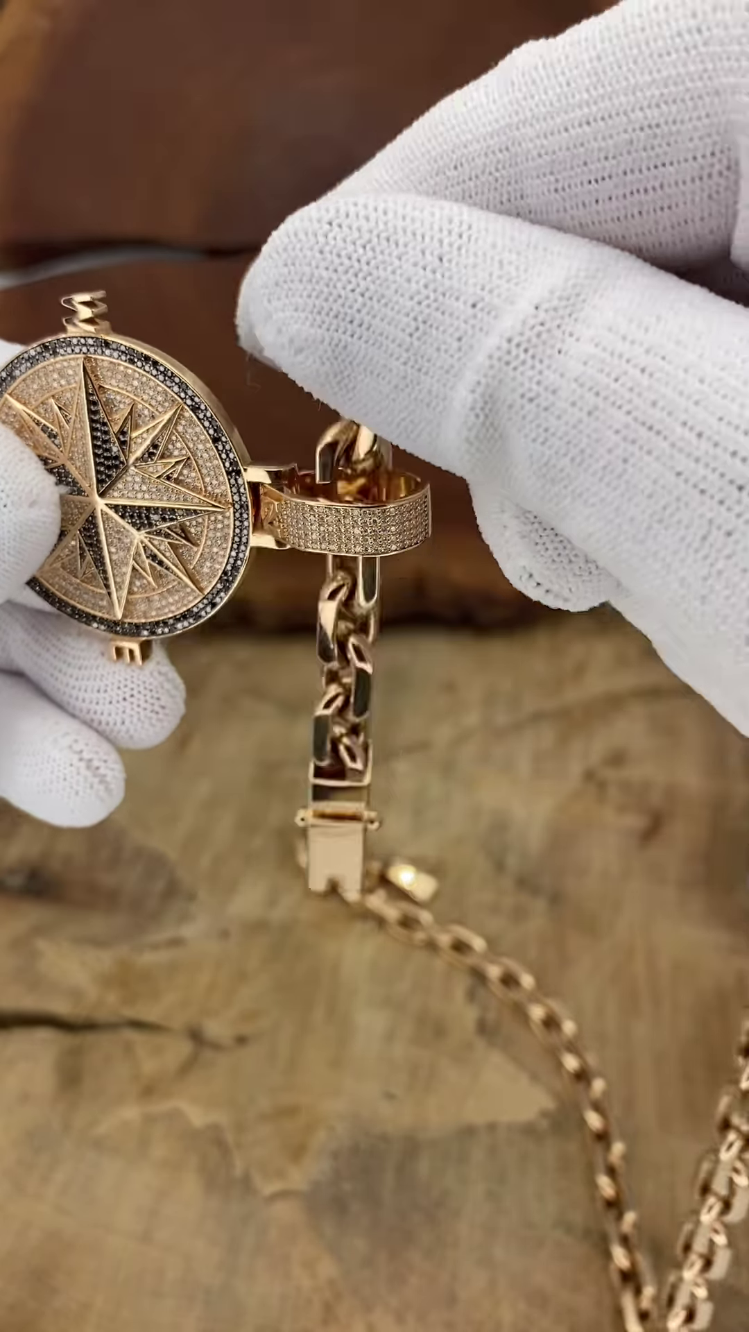 Statement Gold-Toned Compass Pendant Necklace with Intricate Detailing