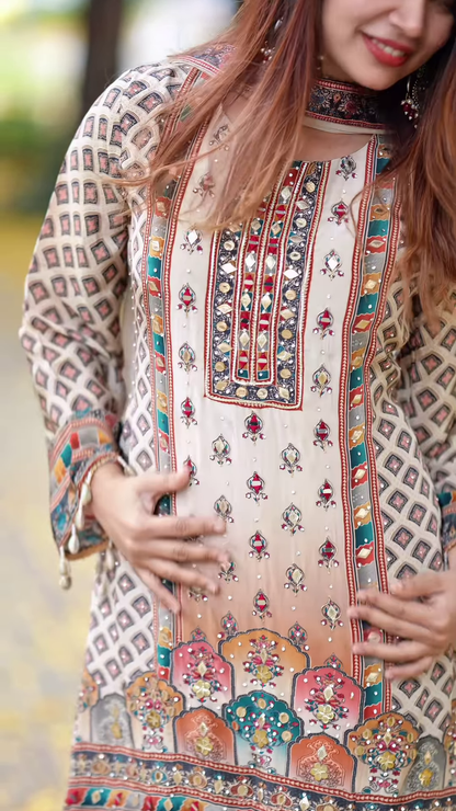 Elegant Printed Kurti with Mirror Embellishments and Coordinating Palazzo Pants