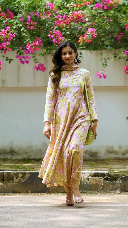 Elegant Long-Sleeved Printed Anarkali Kurti with Coordinating Dupatta