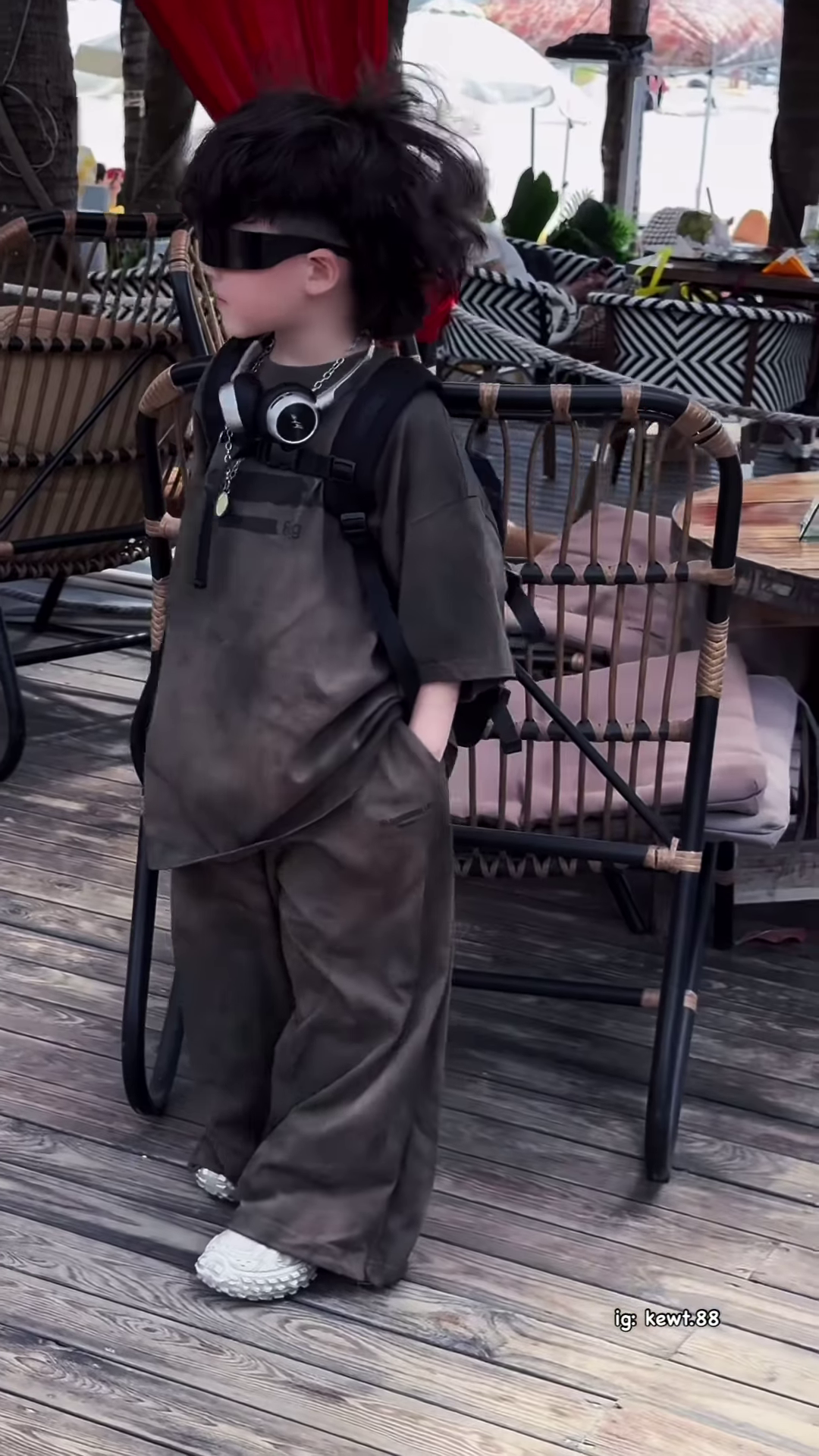 Trendy Tie-Dye Outfit Set for Kids with Backpack