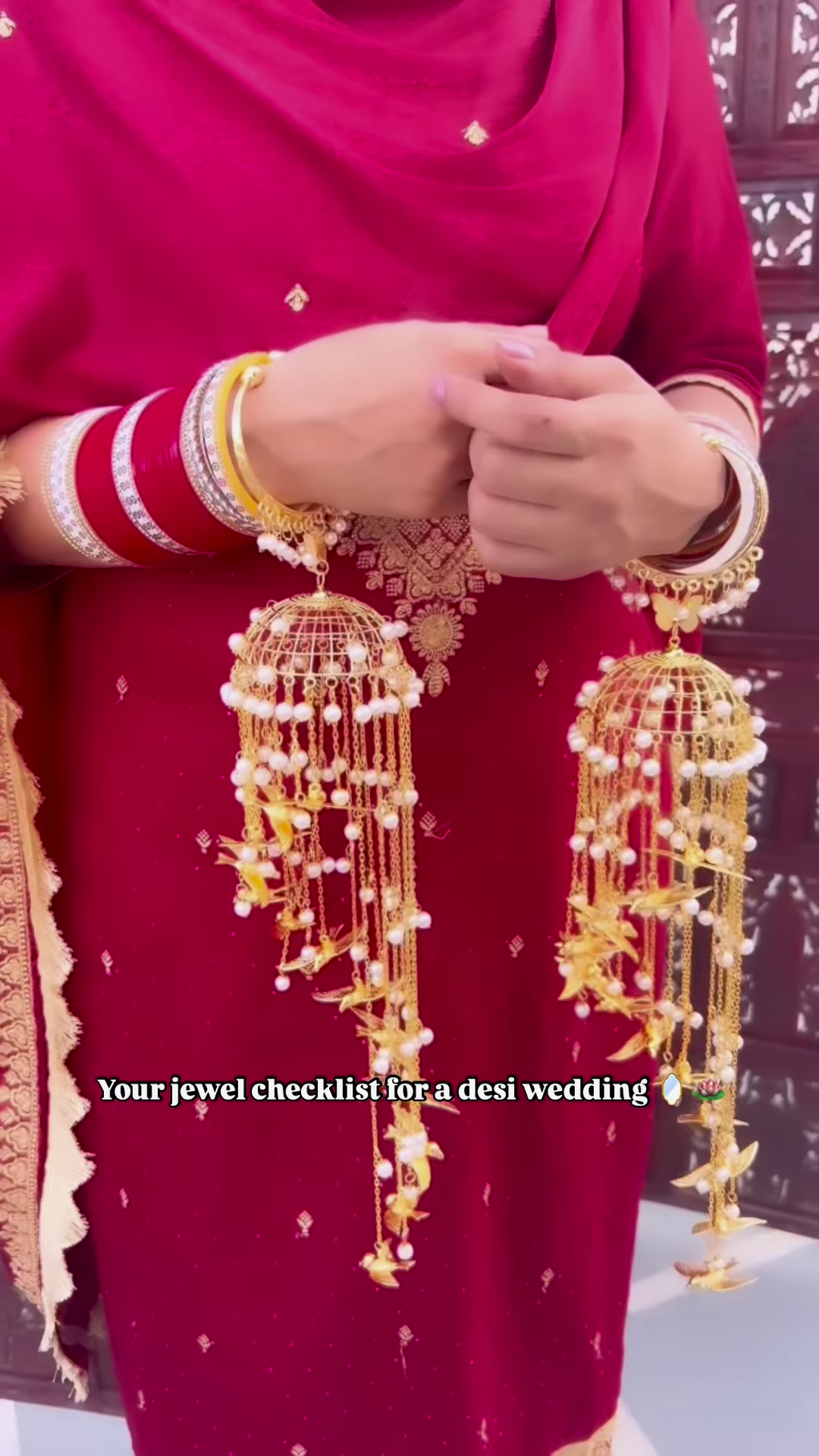 Exquisite Bridal Gold-Toned Multi-Tiered Hanging Adornments with Dangle Beads and Leaf Accents